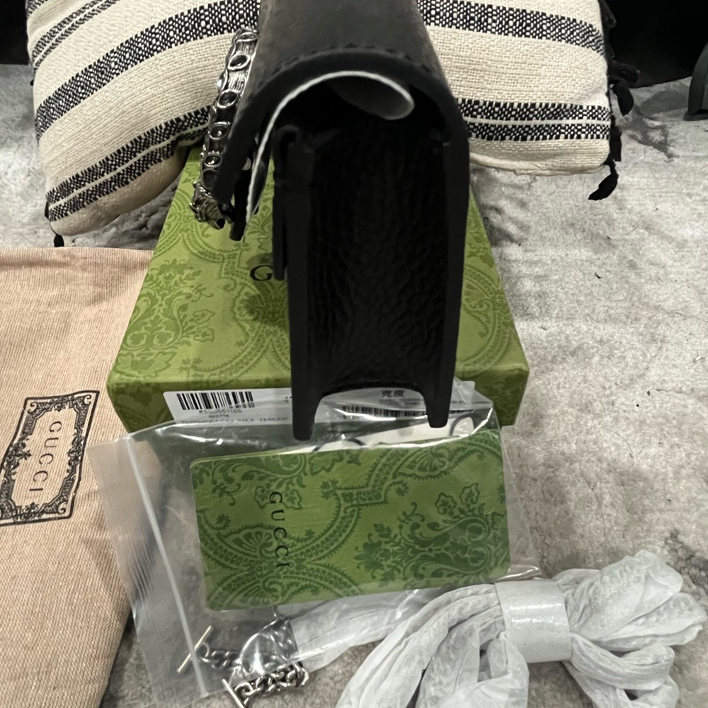 Gucci mini Dionysus on chain - Picture 5 of 8